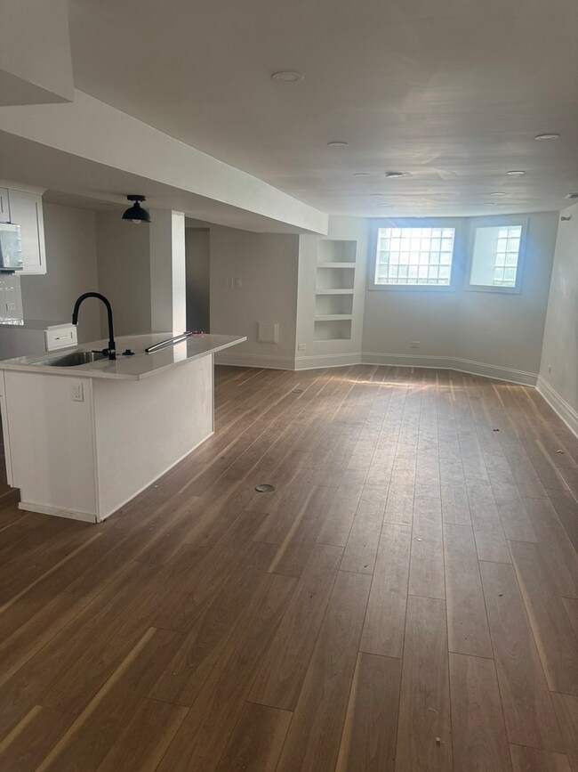 6617 S Minerva Ave unit G, Chicago, IL 60637 - photo 7