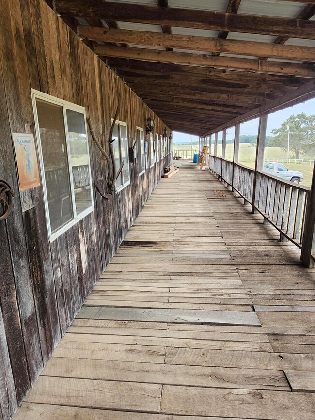 19546 Golden Dr, Raymondville, MO 65555 - photo 4