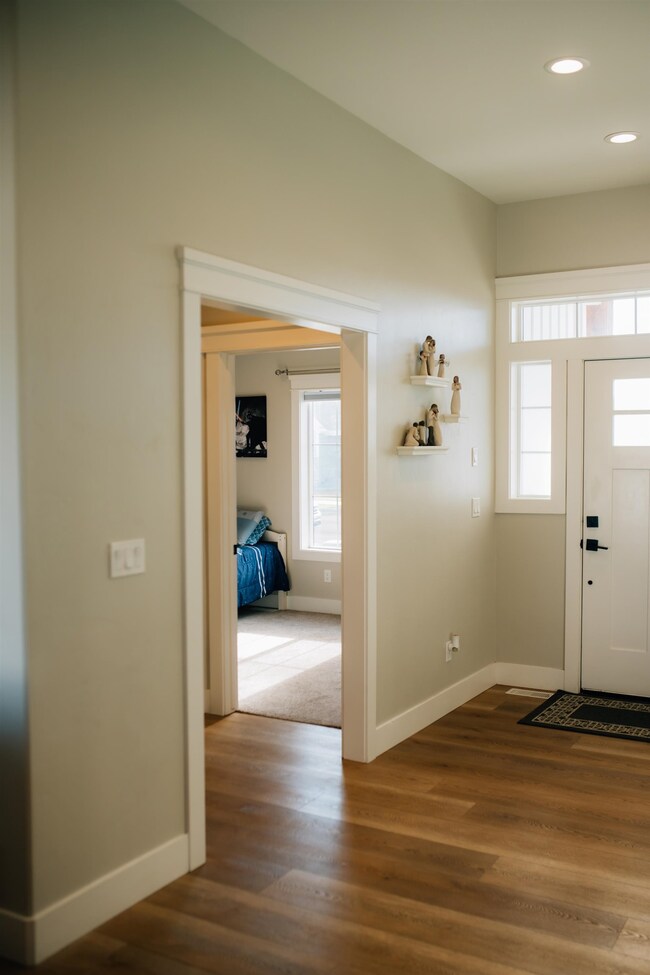 818 E 1475 N, Shelley, ID 83274 - photo 3