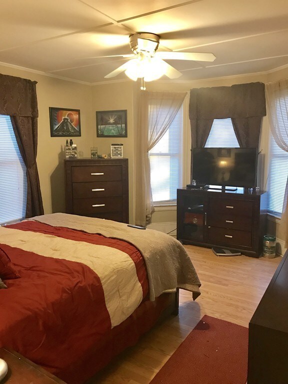 15 Lewis St, Haverhill, MA 01830 - photo 6