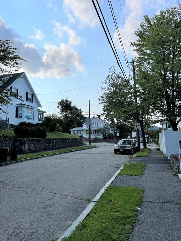 32 Amesbury St, Quincy, MA 02171 - photo 5