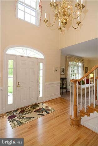 3403 Blakesley Hall Ct, Herndon, VA 20171 - photo 4