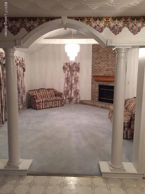 7513 Newton Dr, Louisville, KY 40228 - photo 5