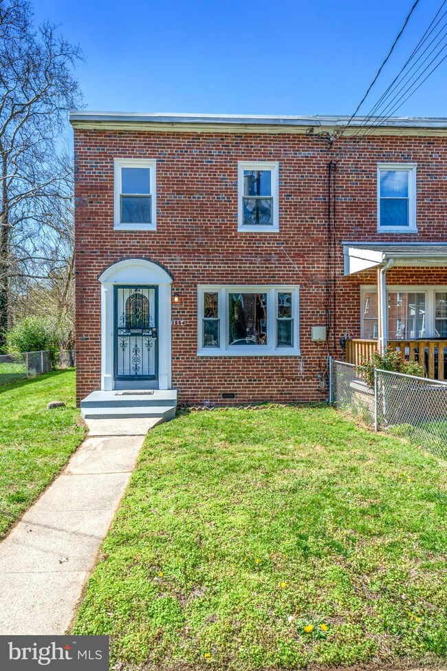 1254 Booker Terrace, Capitol Heights, MD 20743 - photo 6