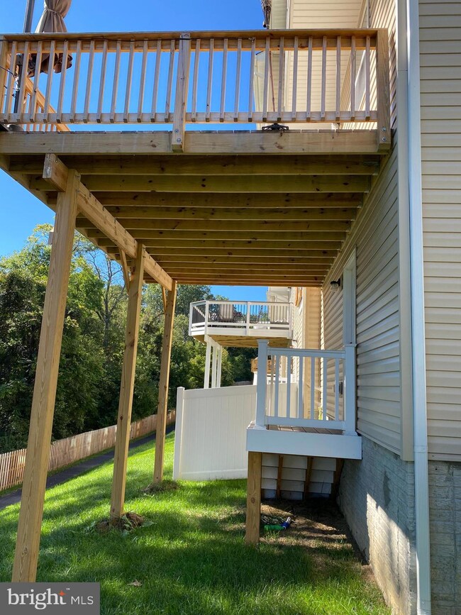 344 Sage Cir, Winchester, VA 22603 - photo 4