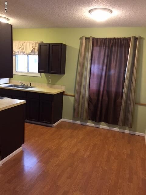 Real-Estate Photos - a