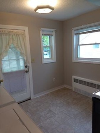 18 Fredette St, Chicopee, MA 01022 - photo 6