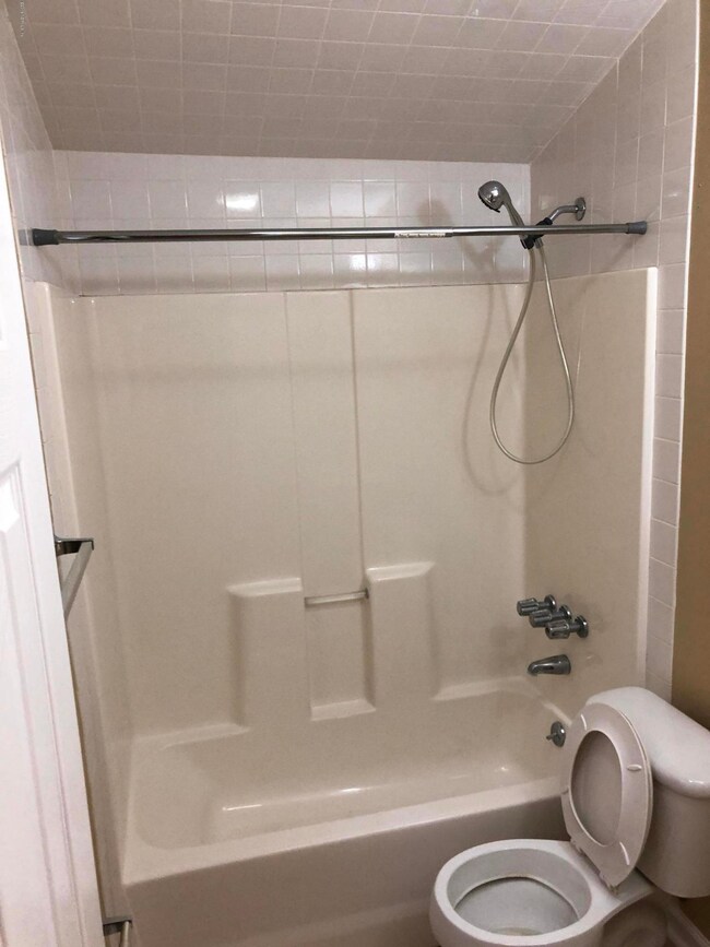 1252 Donald St unit C, Jacksonville, FL 32205 - photo 5