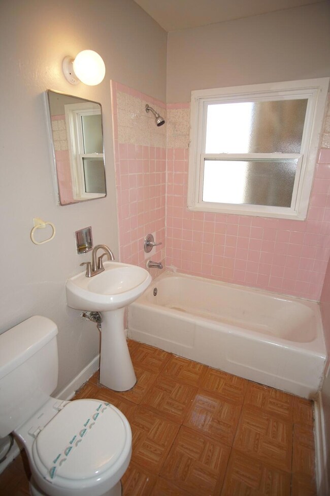 2529 Mountain Ave, El Paso, TX 79930 - photo 7