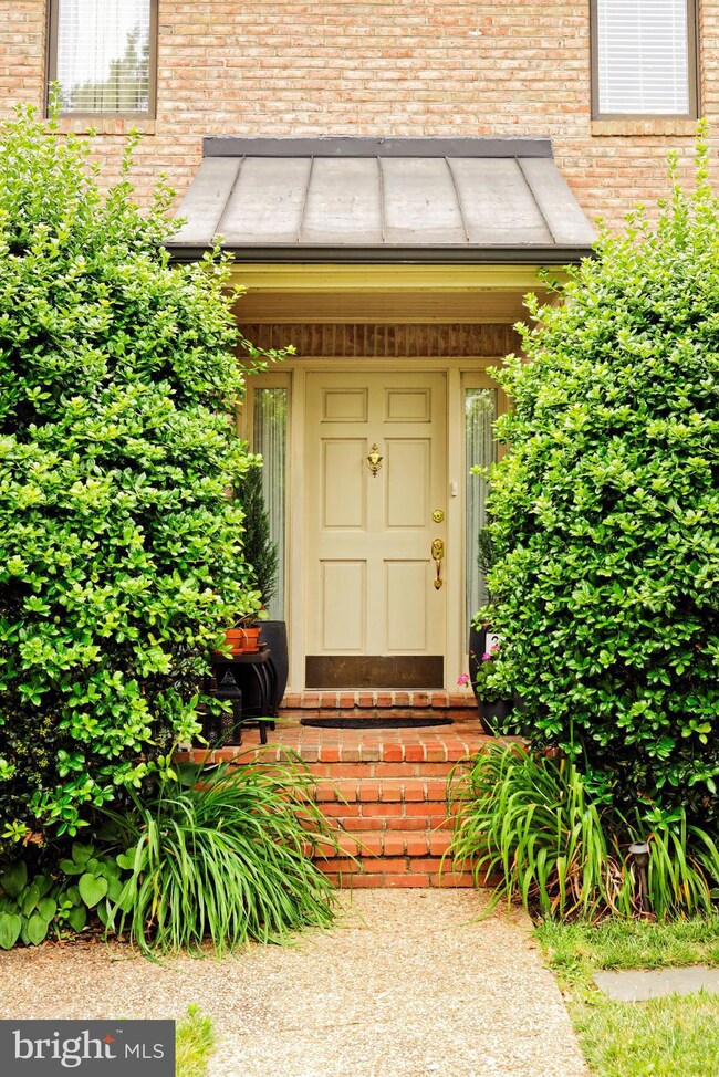 208 E Marshall St, Middleburg, VA 20117 - photo 4