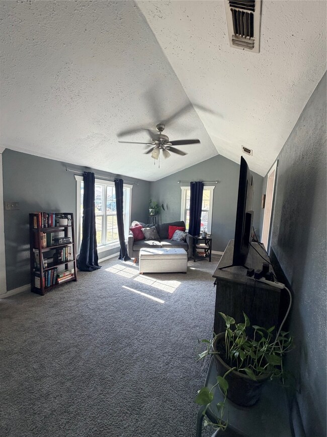 8020 Julie Ave, Fort Worth, TX 76116 - photo 4