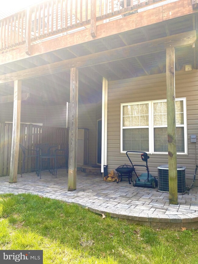 2561 Vireo Ct, Odenton, MD 21113 - photo 2