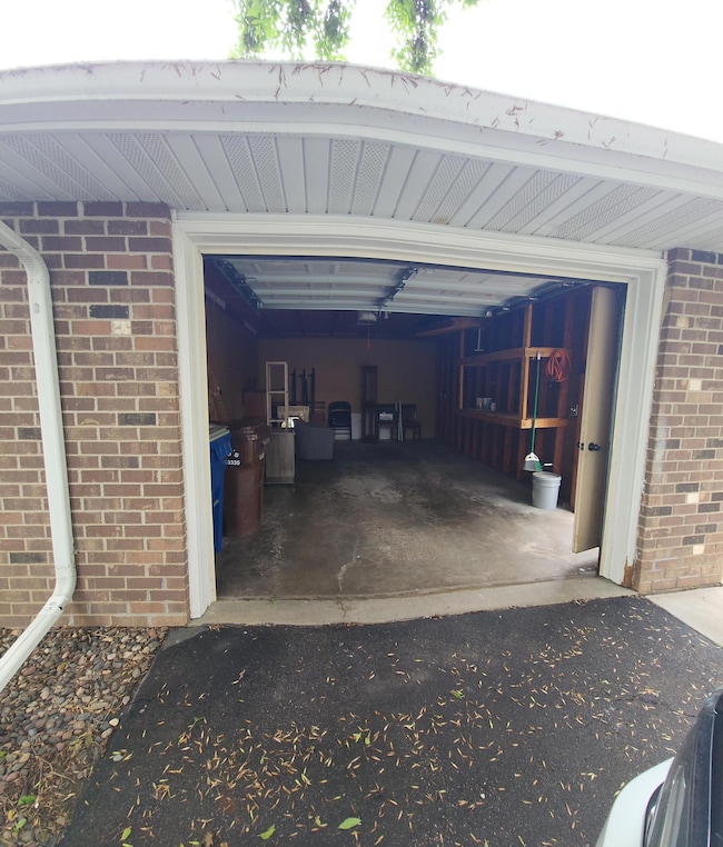 9416 Ranchview Ln N, Maple Grove, MN 55369 - photo 7