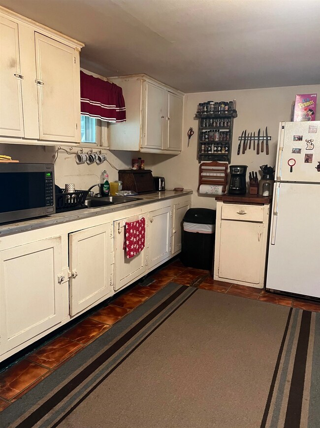 1414 Salsbury Ave, Cody, WY 82414 - photo 6