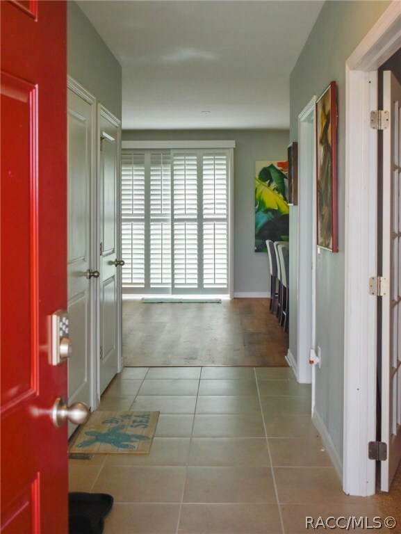 483 W Runyon Loop, Beverly Hills, FL 34465 - photo 2