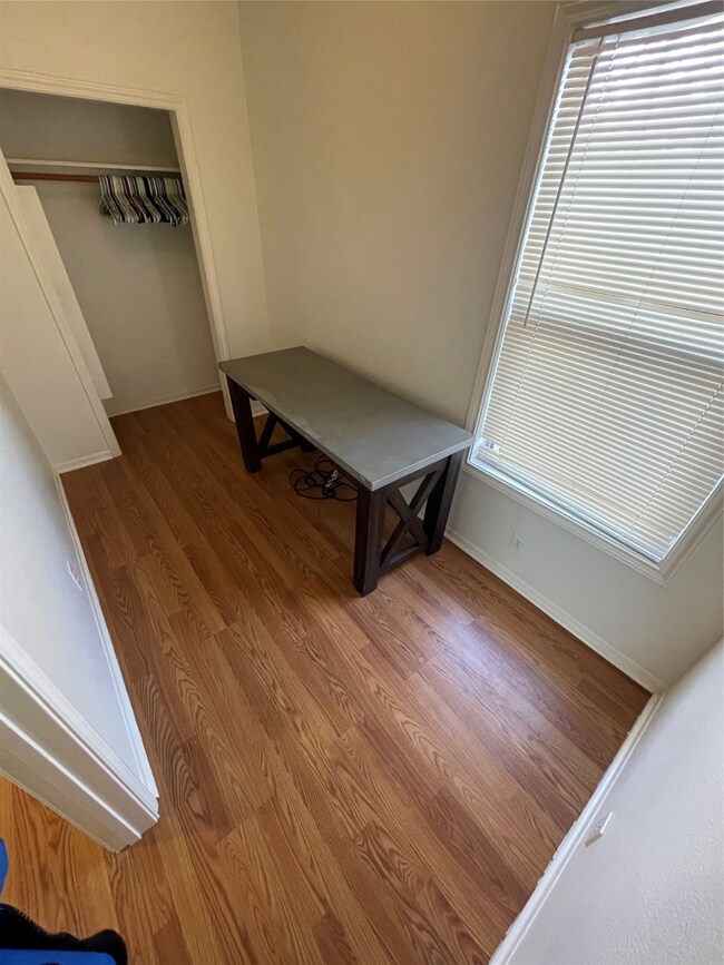 15039 Martin Dr, Conroe, TX 77302 - photo 5