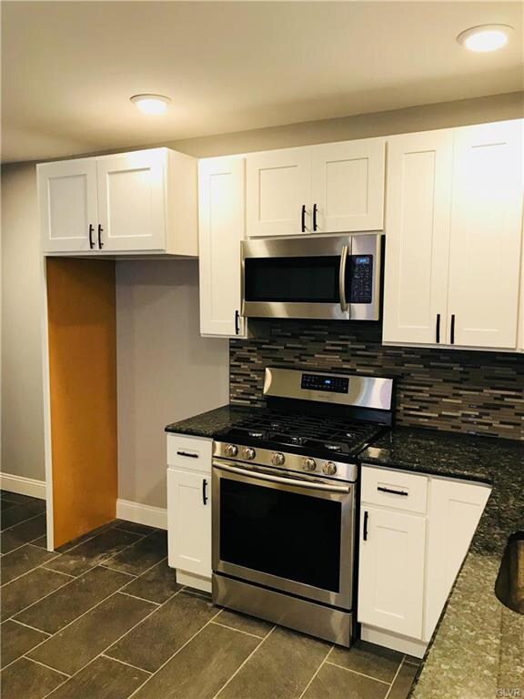 1215 N New St, Bethlehem, PA 18018 - photo 7