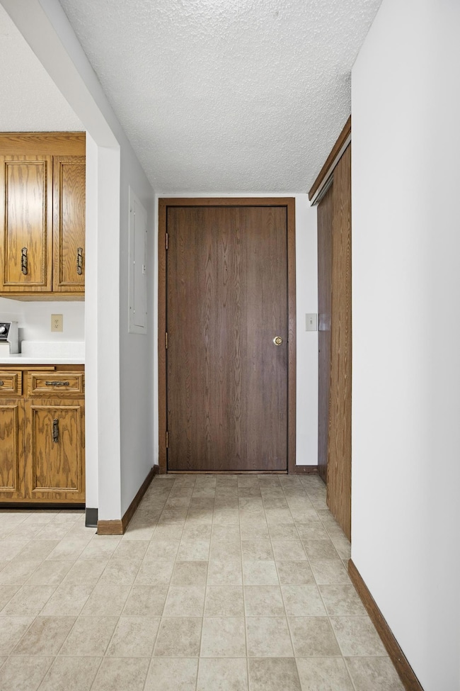 Twin Towers unit 604E, Fargo, ND 58102 - photo 4