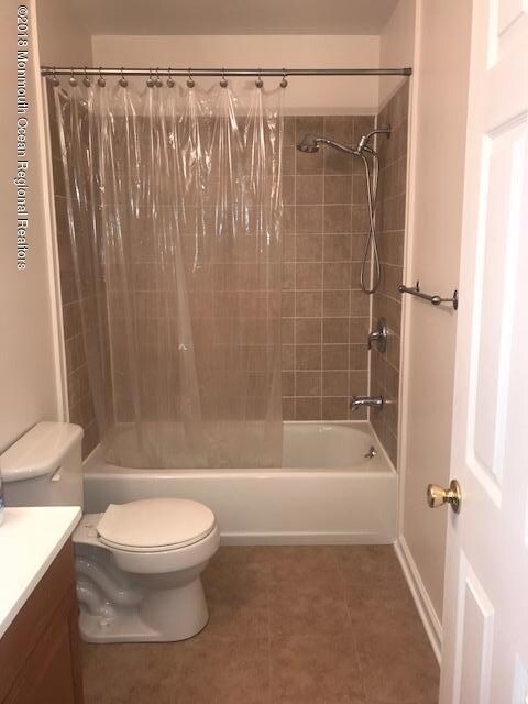 23 Essex St, North Middletown, NJ 07748 - photo 6