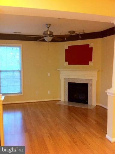 42013 Village Station Square unit 1, Aldie, VA 20105 - photo 5