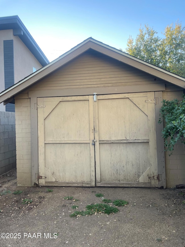 728 N Walnut St, Prescott, AZ 86301 - photo 4