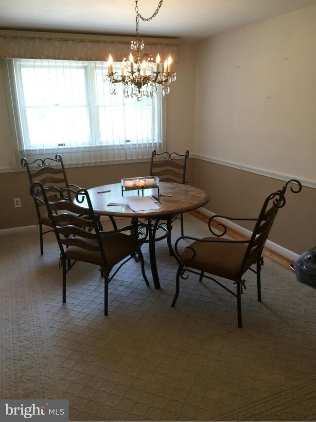 1103 Linden Ave, Halethorpe, MD 21227 - photo 6