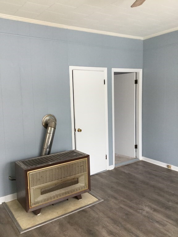 156 Hood St unit 2W, Fall River, MA 02720 - photo 4