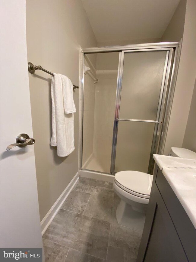 20249 Shipley Terrace unit 5-C-302, Germantown, MD 20874 - photo 7