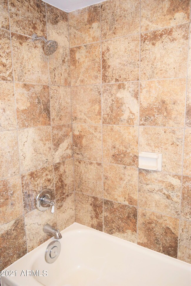 Tiled Bath Surround
