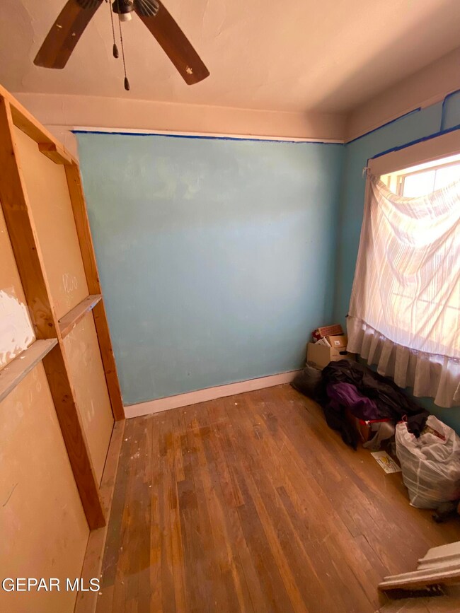 2319 Byron St, El Paso, TX 79930 - photo 7