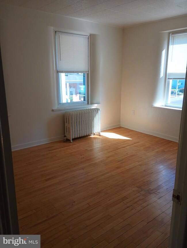 106 W Main St unit 9, New Holland, PA 17557 - photo 5