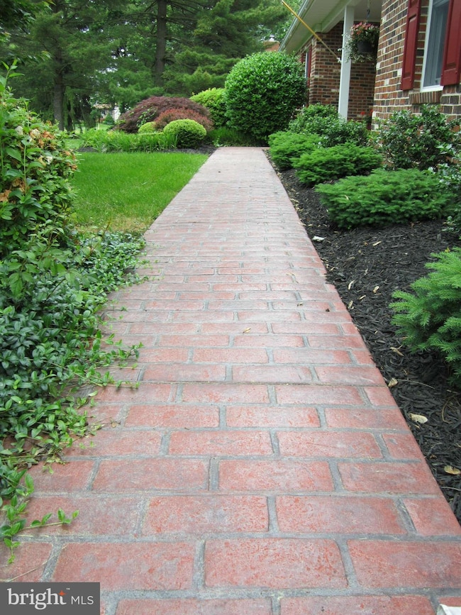 1113 Peachtree Rd, Fallston, MD 21047 - photo 2