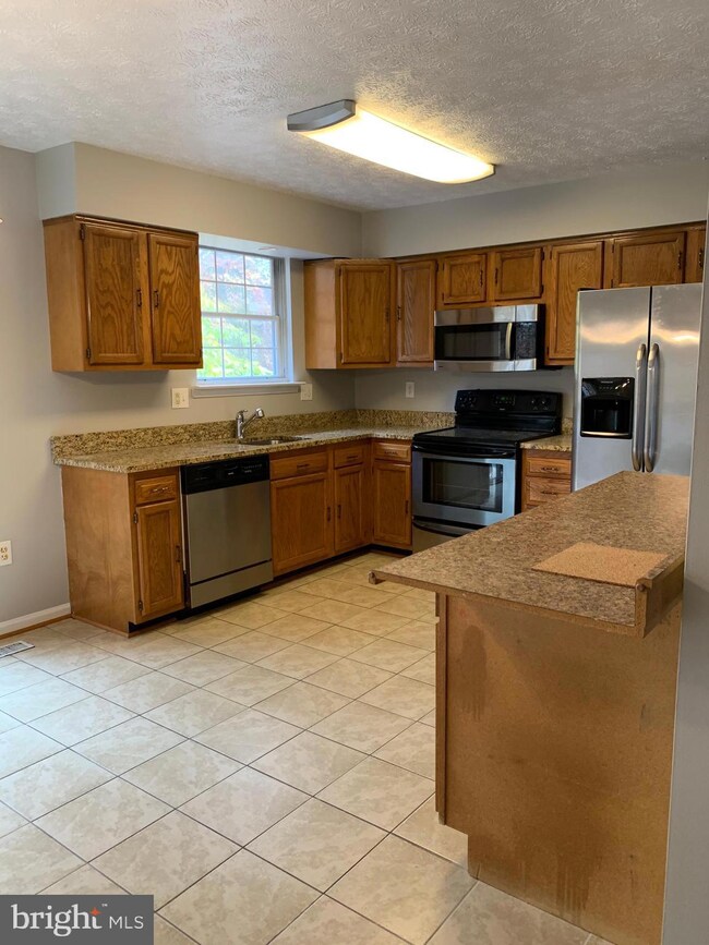 23 Saint Albans Blvd, Stafford, VA 22556 - photo 6