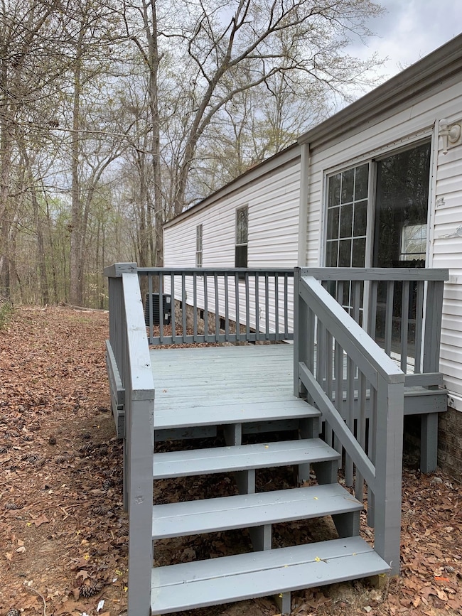 388 Virginia Cir, Waterloo, SC 29384 - photo 4