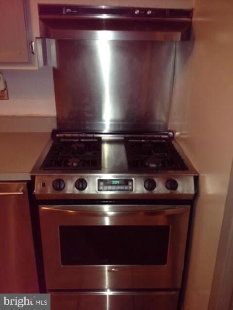 2505 Baltimore Rd unit 5, Rockville, MD 20853 - photo 5