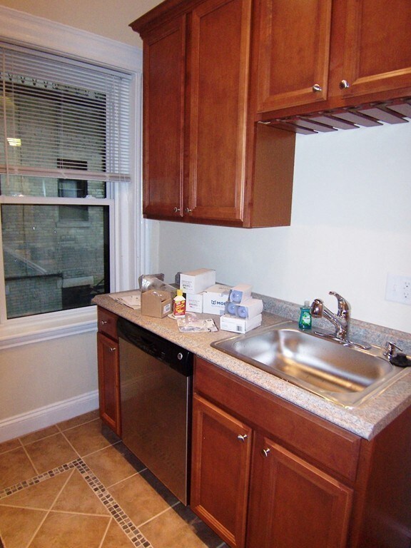 61 Park Dr unit 17, Boston, MA 02215 - photo 3
