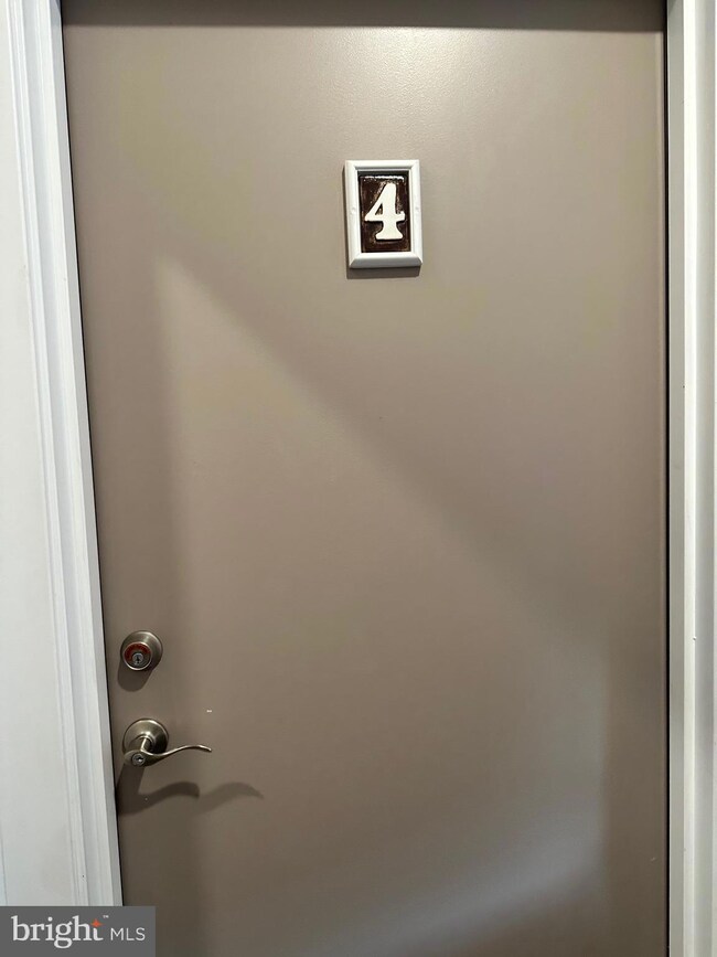 2651 Buckius St unit 4, Philadelphia, PA 19137 - photo 2