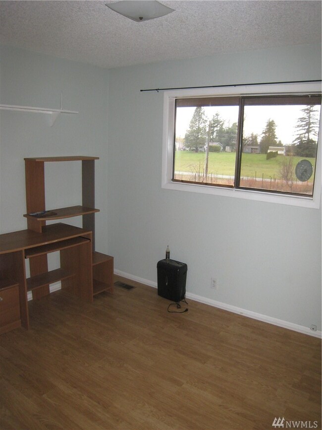 431 W Hemmi Rd, Bellingham, WA 98226 - photo 7