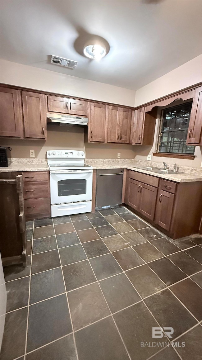 4131 Springdale Rd, Mobile, AL 36609 - photo 3