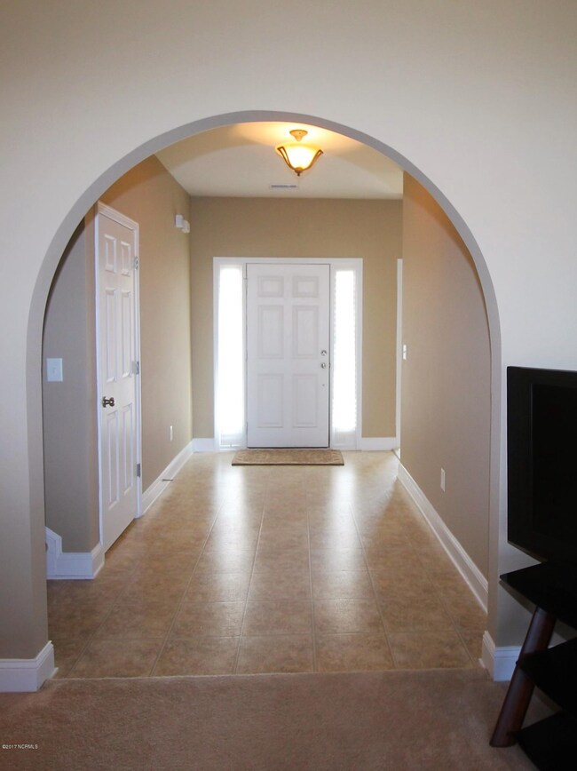 3 Foyer