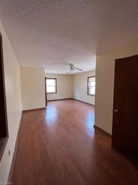 5269 Sweetwater Ct, Greensboro, NC 27407 - photo 5