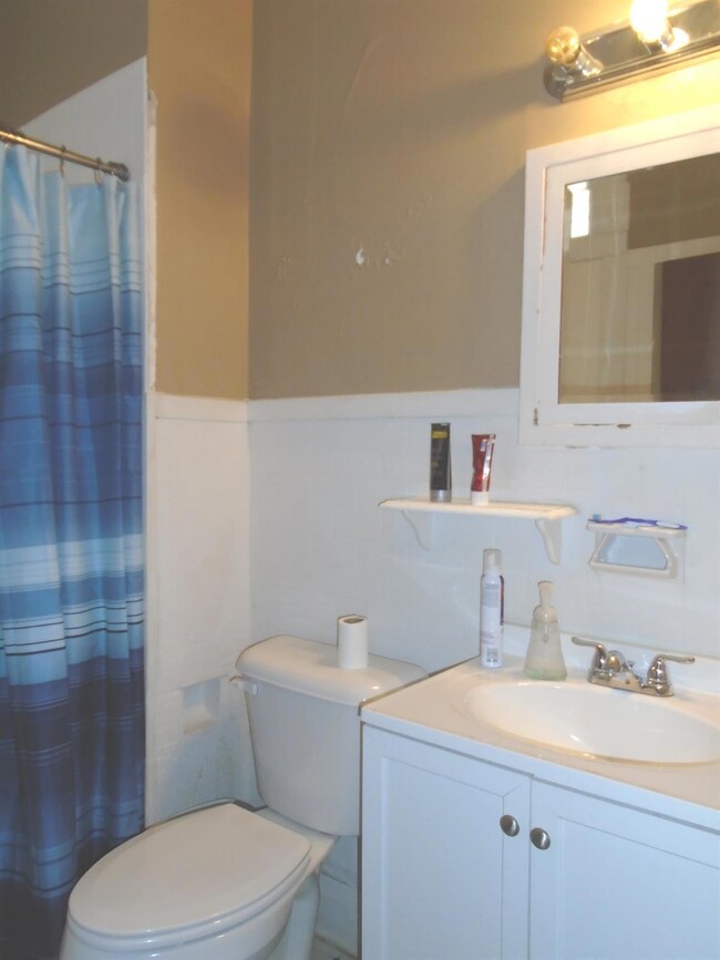 114 W 70th St, Cincinnati, OH 45216 - photo 7