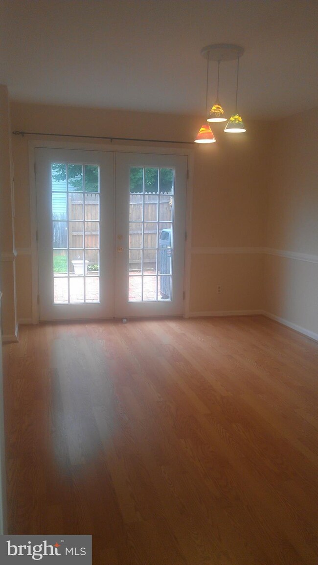 467 Denning Ct, Warrenton, VA 20186 - photo 4