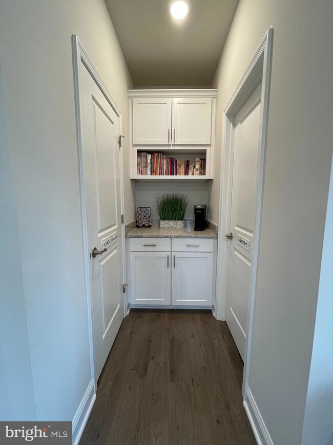 23867 Myrtle Glen Way, California, MD 20619 - photo 3