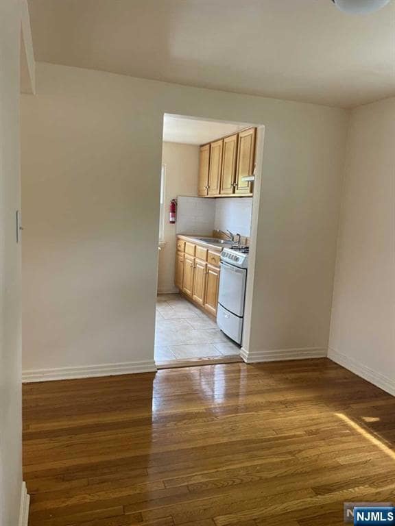 29 W Passaic St, Maywood, NJ 07607 - photo 6