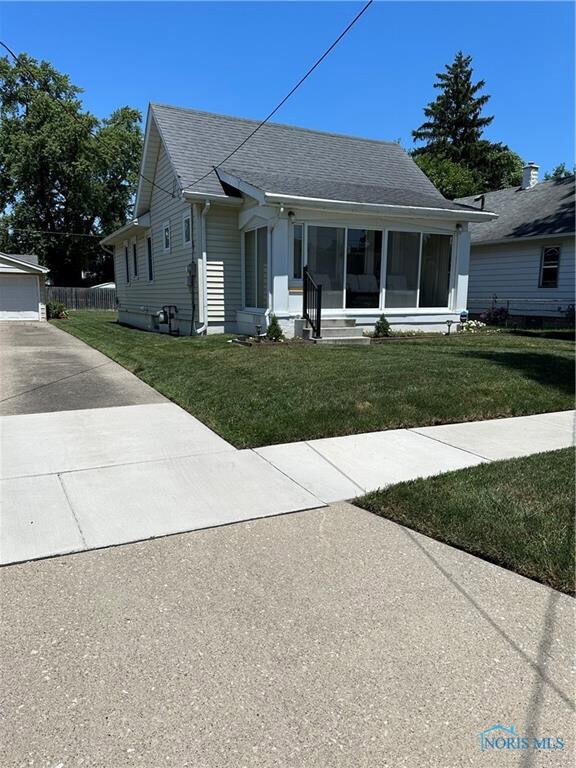 2532 Elsie Ave, Toledo, OH 43613 - photo 2