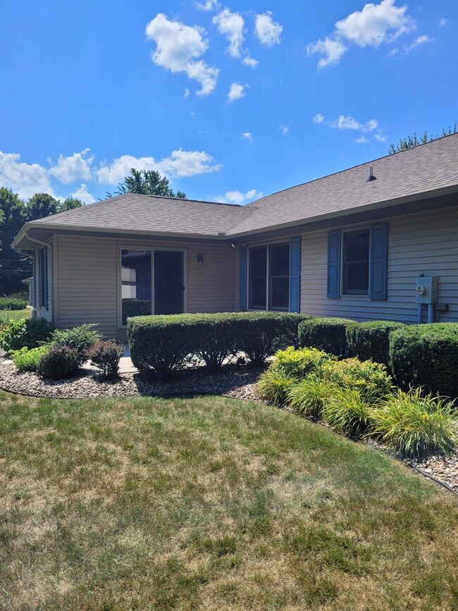 3099 N 350 E, Rolling Prairie, IN 46371 - photo 2