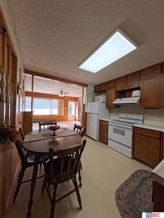 307 E Main St, Sargent, NE 68874 - photo 7