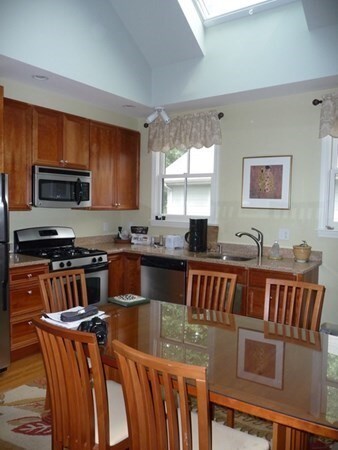 35 Magee St, Cambridge, MA 02139 - photo 5