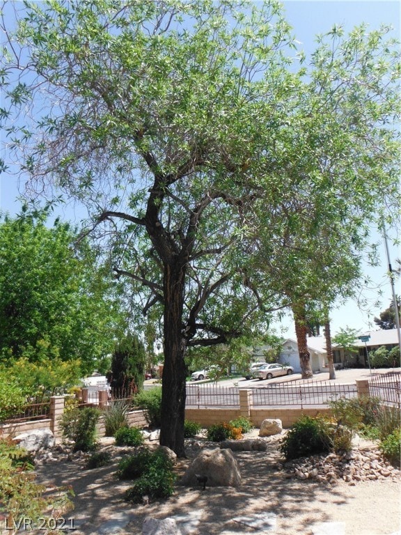 3820 Mayhill Ave, Las Vegas, NV 89121 - photo 3